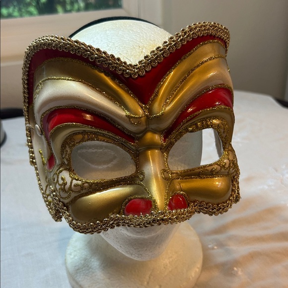 Lot of 3 ITALIAN Mardi Gras/ Carnival / Halloween Masks - Picture 2 of 8